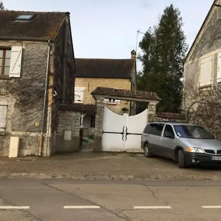 Cozy House On Impressionist Road